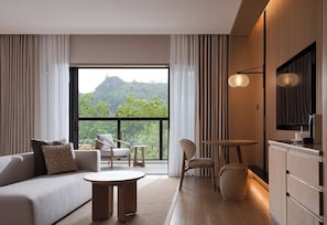 In-room safe, desk, blackout drapes, free WiFi