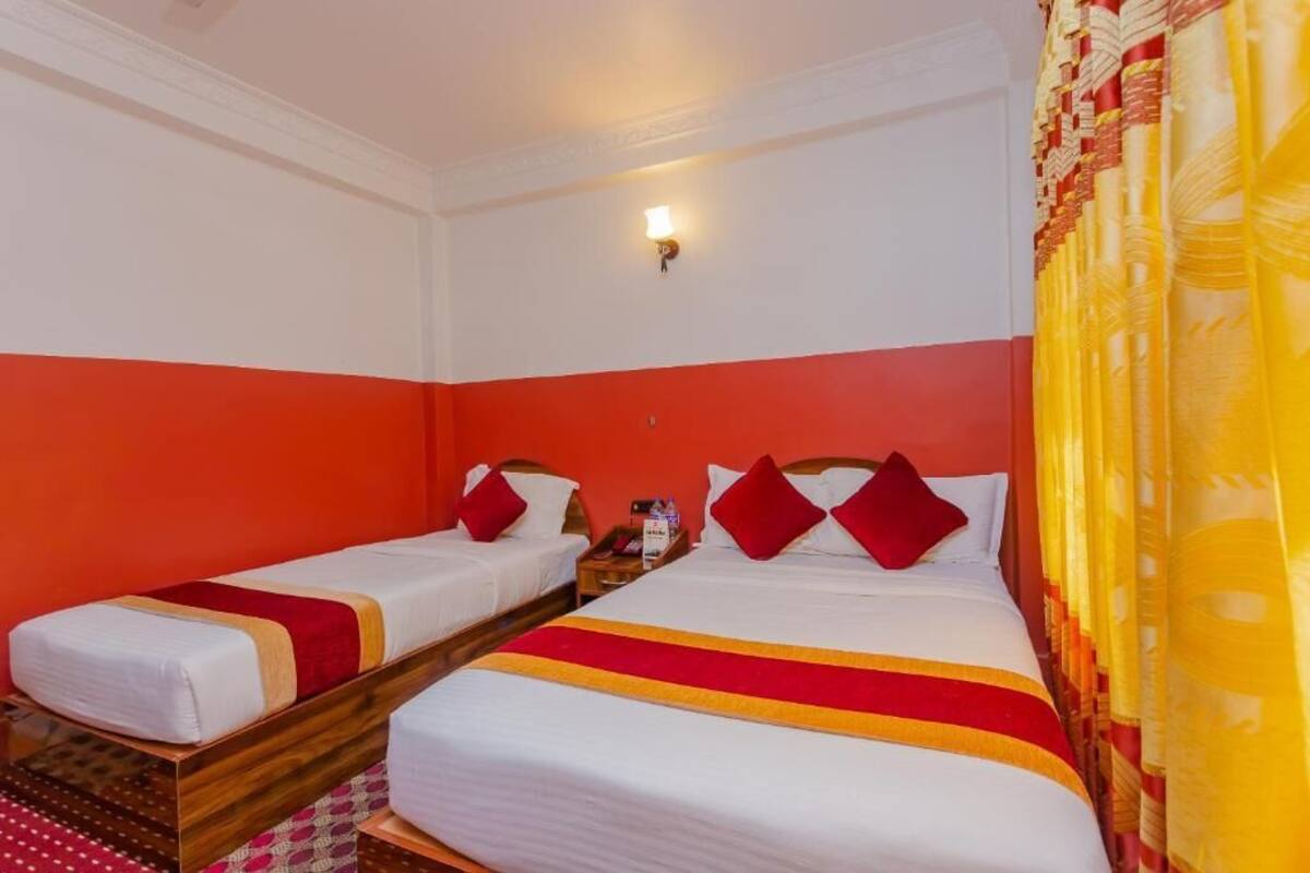 Superior Triple Room | Desk, WiFi (free)
