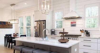 Pride of Price Street by Apex Short Term Stays