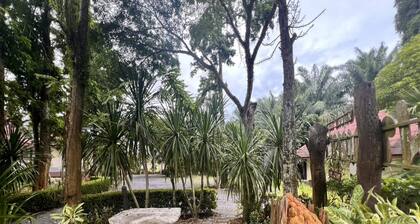 OYO 75517 Mananchaya Resort