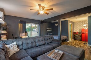 5 habitaciones, tabla de planchar con plancha y wifi gratis
