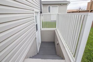 Exterior detail - Cozy 2 Bedroom Apartment near St.John's airport with lockbox key Entrance. (St. John's)
