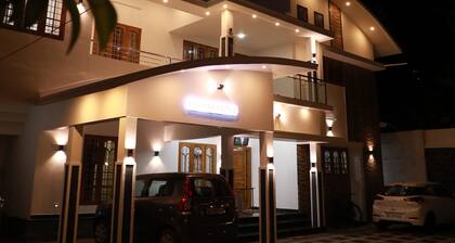 Periyar Homes Thekkady