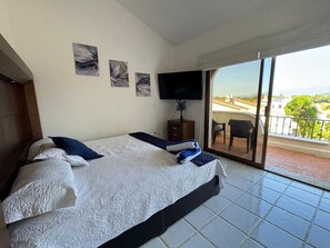 3 chambres, fer et planche à repasser, Wi-Fi