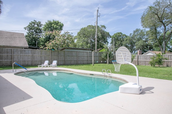 Relax and get some rays around the pool!
