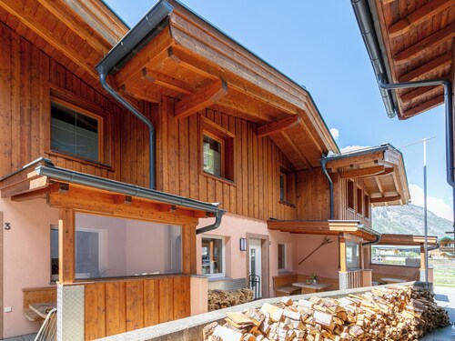 Beautiful terraced house for sole occupancy