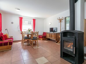 TV - Terraced house with private terrace (Längenfeld)