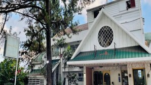 Front of property - Marian Palazz Hotel (Baguio)