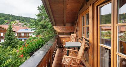 Ferienwohnung 'Edelweiß Nr 5' mit Bergblick, Gemeinschaftsgarten und WLAN