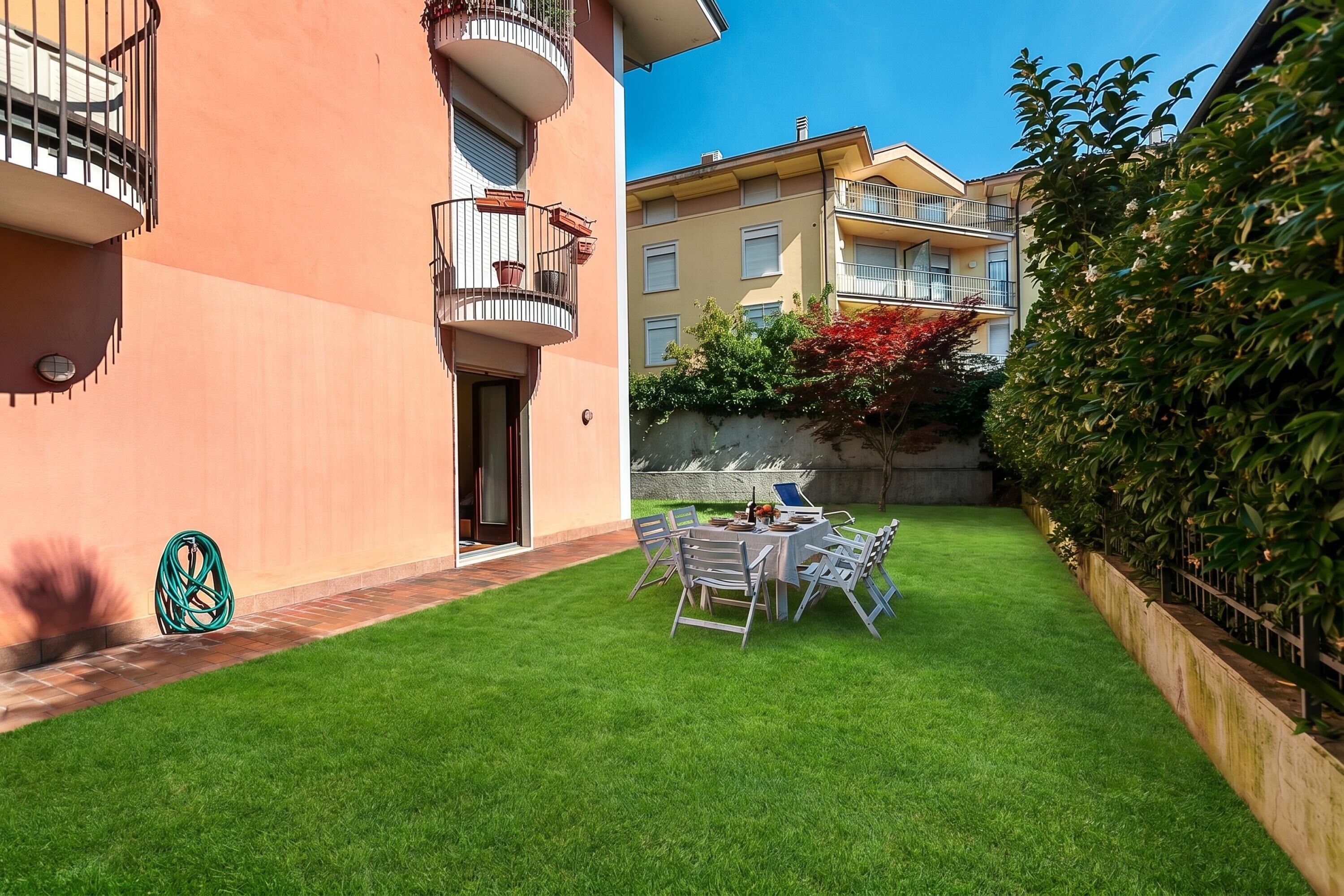 Family Apartment, Multiple Bedrooms (Il Giardino di Riva) | Outdoor dining