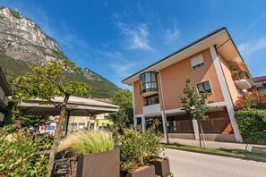 家庭公寓, 多间卧室 (Il Giardino di Riva) | 外观
