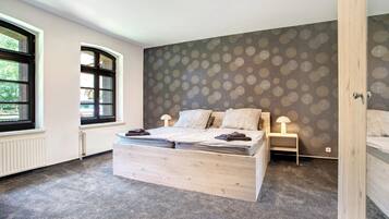 2 bedrooms, free WiFi, bed sheets