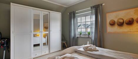 2 chambres, fer et planche à repasser, accès au Wi-Fi (inclus)
