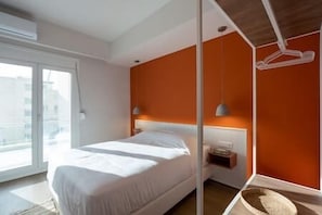 3 chambres, fer et planche à repasser, Wi-Fi gratuit, draps fournis