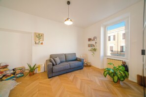 Interior - New sustainable loft design  (Roma)