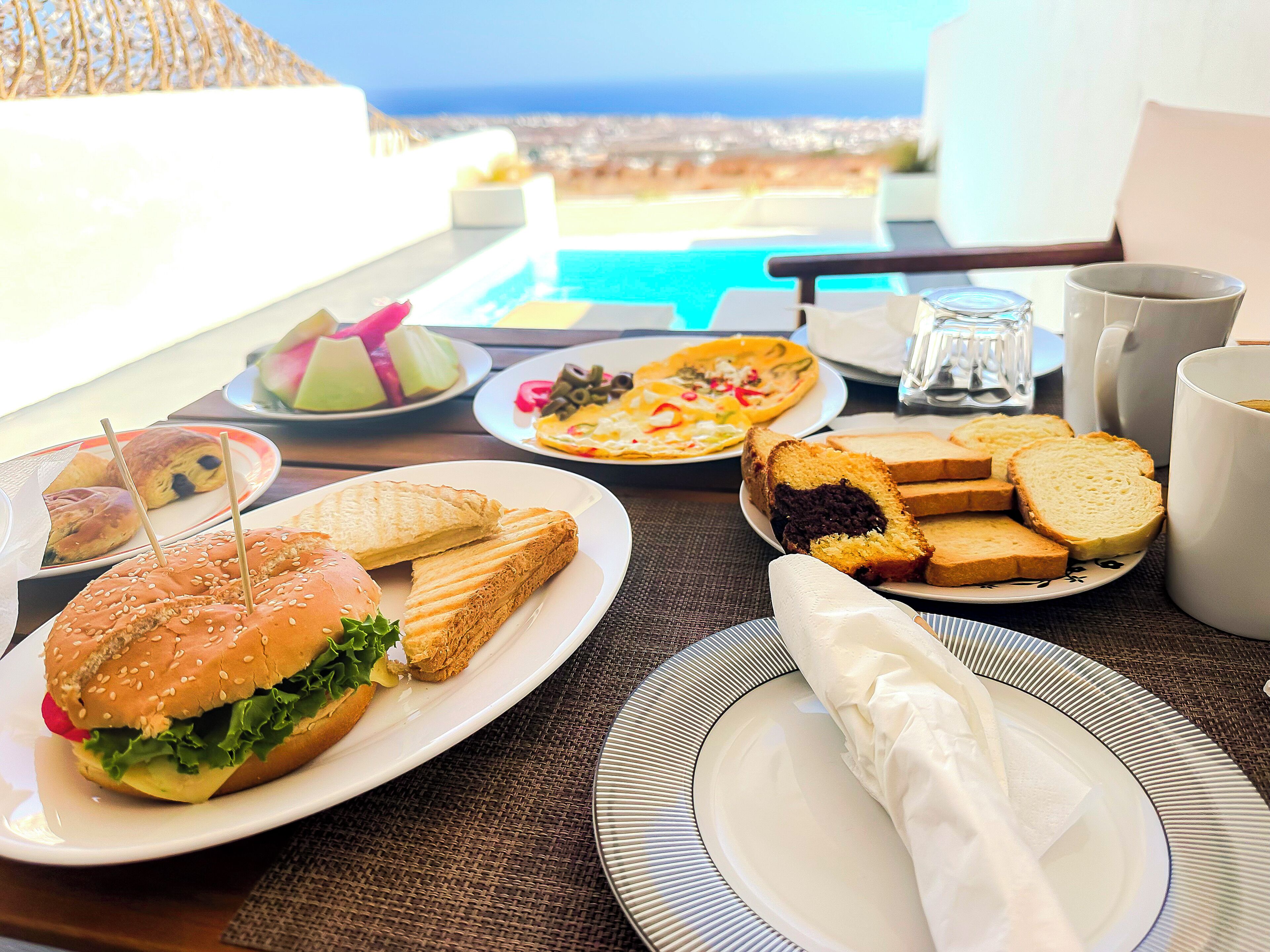 Free daily full breakfast