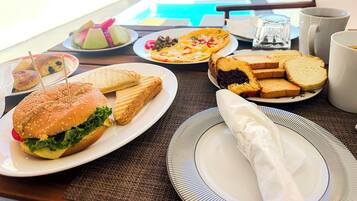Free daily full breakfast