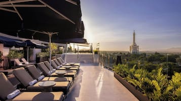 Kolam renang outdoor