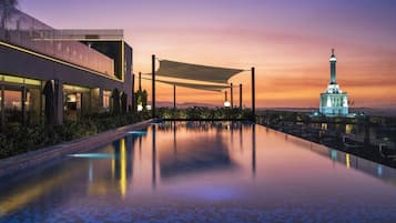 Piscina externa