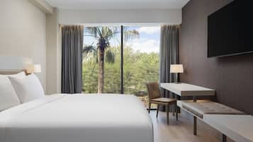 Bureau, espace de travail pour ordinateur portable