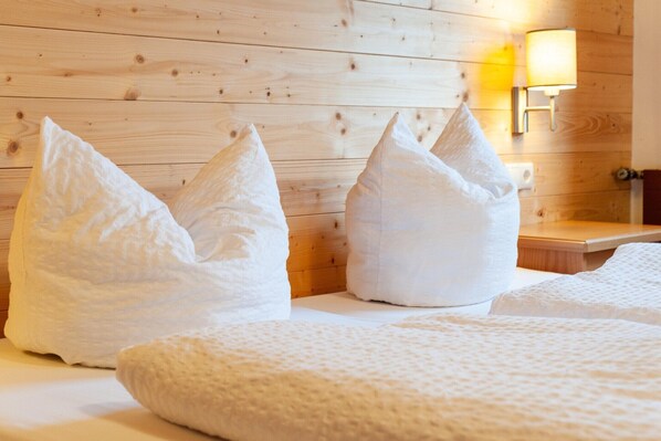 4 bedrooms, free WiFi