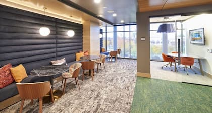 Iconic Nike Studio + Romantic Canopy Glow