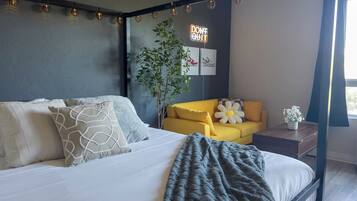1 bedroom, desk, iron/ironing board, free WiFi