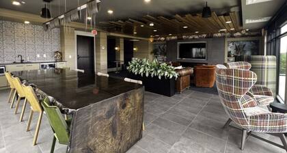 Iconic Nike Studio + Romantic Canopy Glow