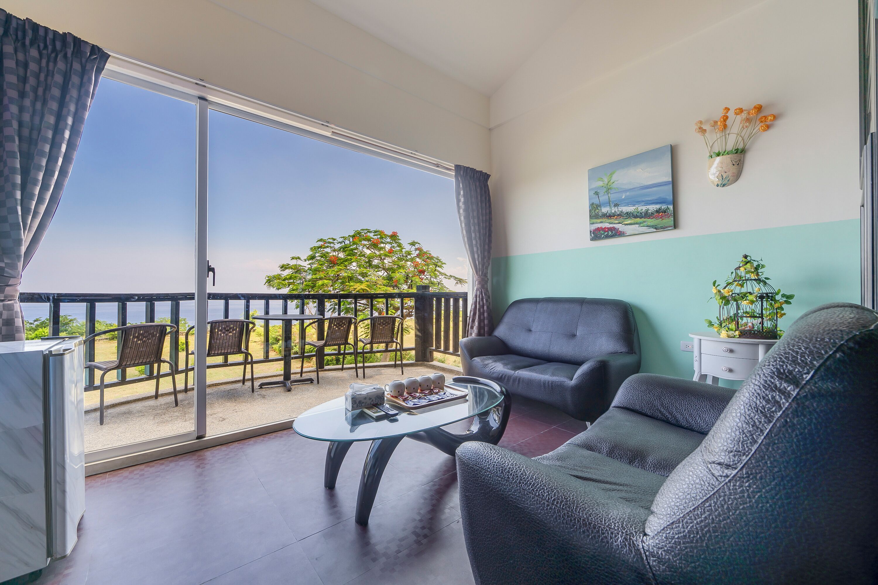 Quadruple room in the building | Blackout curtains, free WiFi, bed sheets
