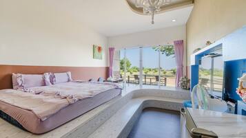 Double Room with Sea View and Balcony | Blackout drapes, free WiFi, bed sheets