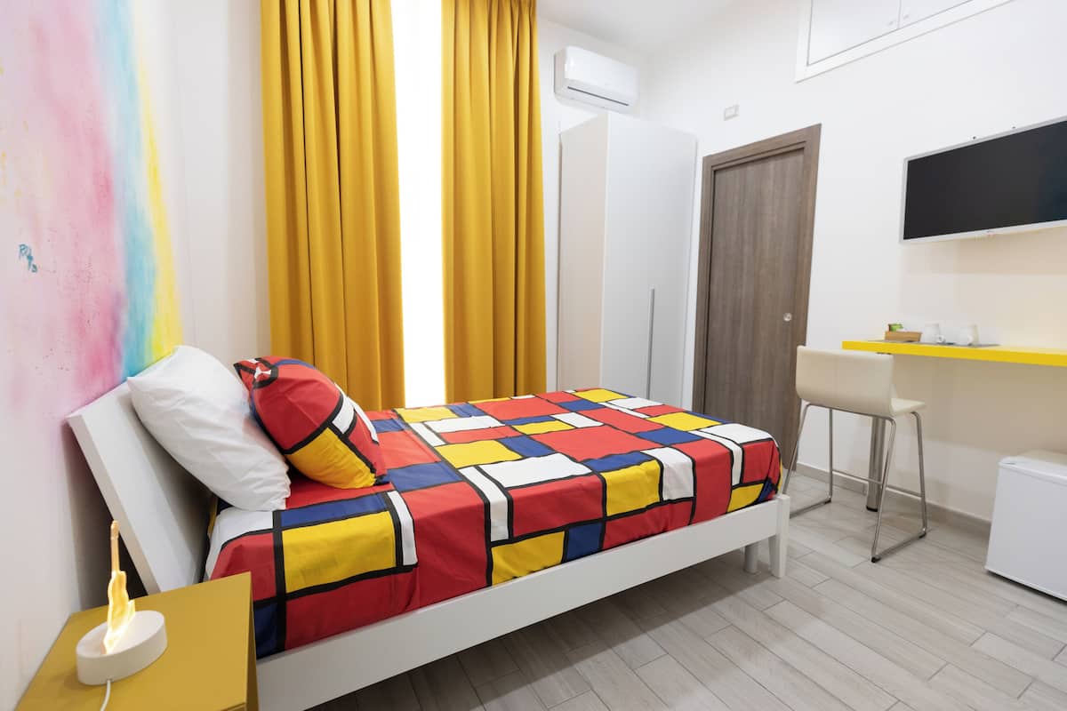 Ropa de cama de alta calidad, cubrecamas y colchones con efecto memoria
