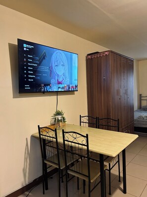 Dining - Cozy Studio in Urban Deca Homes Tipolo Mandaue with AC & WiFi (Mandaue City)