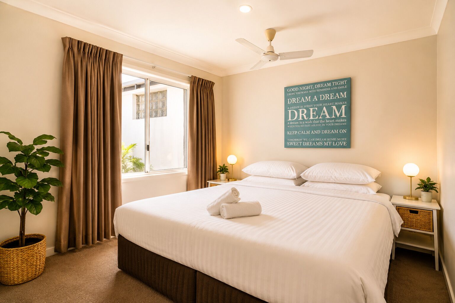 Vila Keluarga, 3 kamar tidur, Bebas Asap Rokok, dapur | 3 kamar tidur, ruang kerja ramah laptop, Wi-Fi gratis, dan seprai linen