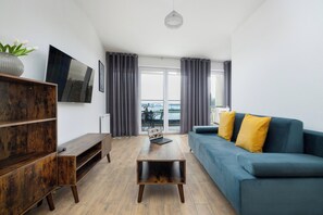 Interior - Nowa Flotylla Widok na Rzekę by Renters (Swinoujscie)