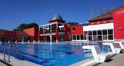 Charming 2-bedroom house with AC, WiFi in marvelous MĂłrahalom