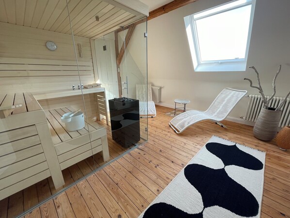 Sauna - Genießen Sie Ihren Urlaub in Diesem Toll Ausgestatteten, Komfortablen Ferienhaus (Nordenham)