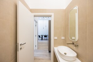 1 bedroom - Bisicool Boutique Apartment by Napoliapartments (Naples)