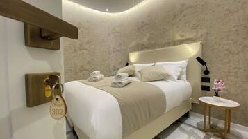 Camera Standard con letto matrimoniale o 2 letti singoli | Biancheria da letto di alta qualità, copriletto in piuma