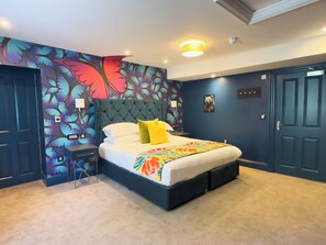 11 bedrooms, premium bedding, Select Comfort beds, in-room safe - Dunningwell Hall (Millom)