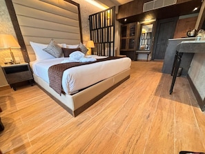 Suite Room | In-room safe, desk, laptop workspace, blackout drapes - Northin Hotel Kolkata Airport (Barakpur)