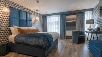 Deluxe King/Twin with Bath | Wi-Fi gratuit, draps fournis