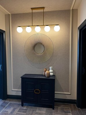 Hallway - Howfield Hotel (Merthyr Tydfil)