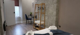 Quaint Retreat in Sherborne's Historic District