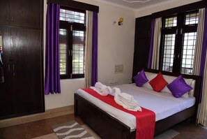 Sistema de insonorización, wifi gratis y ropa de cama 