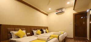 Soundproofing, iron/ironing board, free WiFi - HOTEL PRESIDENT PARK (Coimbatore)