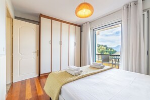 Deluxe Apartment, Sea View | 1 bedroom, laptop workspace, soundproofing, free WiFi - Seaview Portside apartment (Corfu)