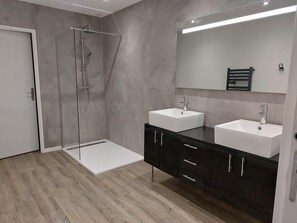 Haartrockner, Handtücher