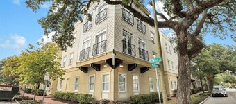 Savannah Residences|Private Parking|2BR/2BA