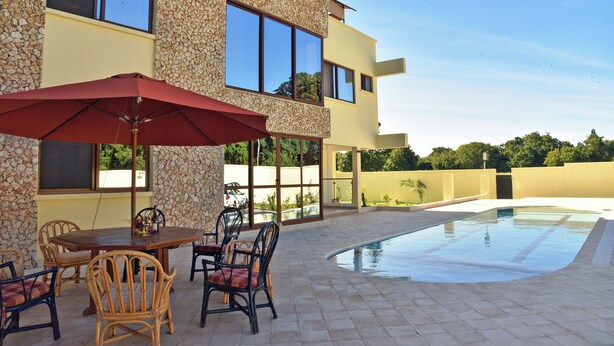 Pool - Cozy studio in peaceful Diani located in a leafy and serene neighborhood (Diani)