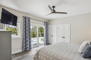 4 bedrooms, iron/ironing board, free WiFi, bed sheets